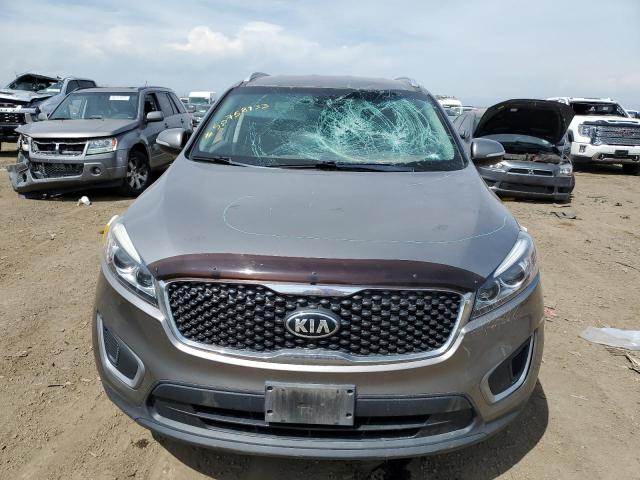 Photo 5 from auction – 2016 KIA SORENTO LX with VIN 5XYPGDA30GG046037