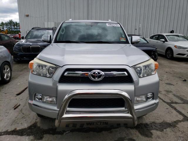 Photo 5 from auction – 2011 TOYOTA 4RUNNER SR with VIN JTEBU5JR2B5066977