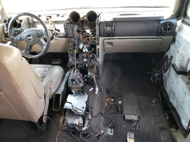 Photo 8 from auction – 2004 HUMMER H2 with VIN 5GRGN23U64H111927