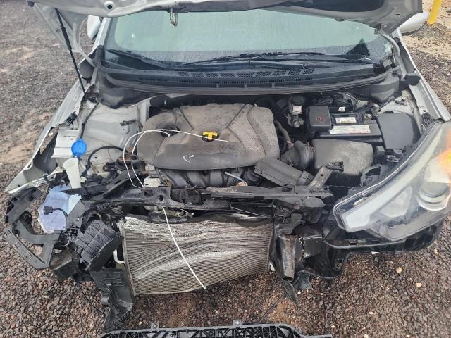 Photo 11 from auction – 2015 KIA FORTE LX with VIN KNAFK4A66F5335612