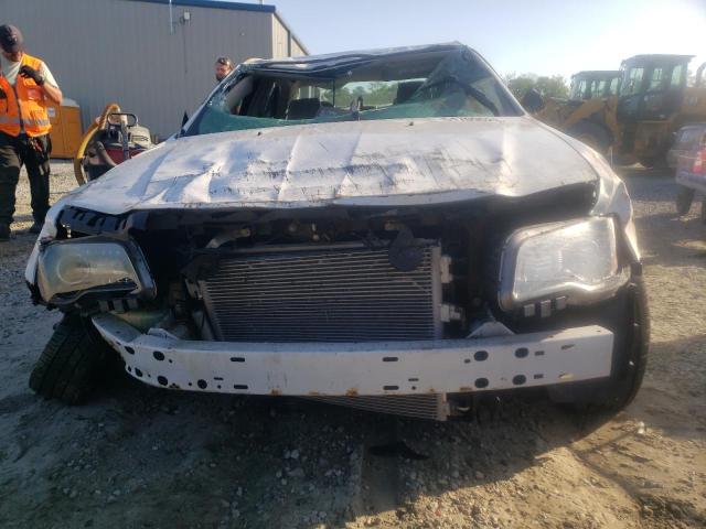 Photo 5 from auction – 2013 CHRYSLER 300C with VIN 2C3CCAET3DH529204