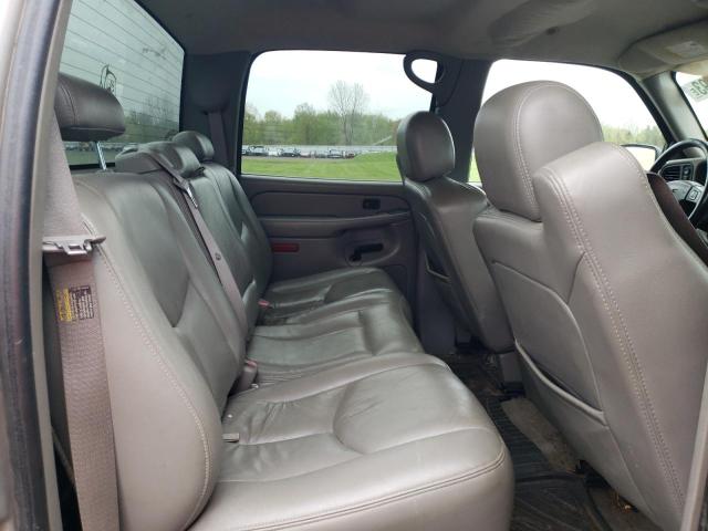 Photo 10 from auction – 2005 GMC NEW SIERRA with VIN 2GTEK13T651118397