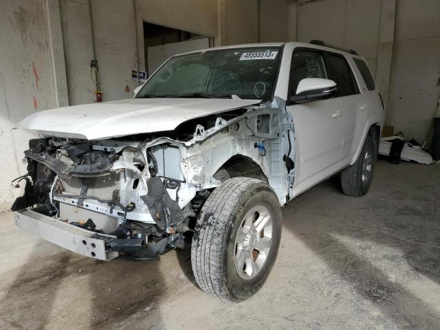 TOYOTA 4RUNNER SR 2019 with VIN JTEBU5JR3K5648344 - Photo from auction