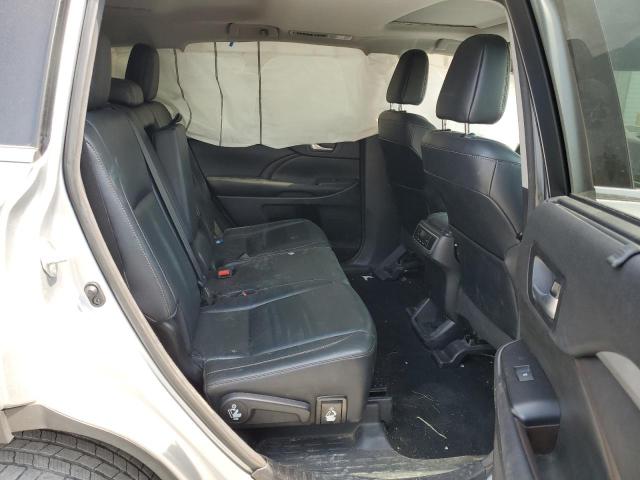 Zdjęcie 11 z aukcji – 2017 TOYOTA HIGHLANDER z VIN 5TDJGRFHXHS026082