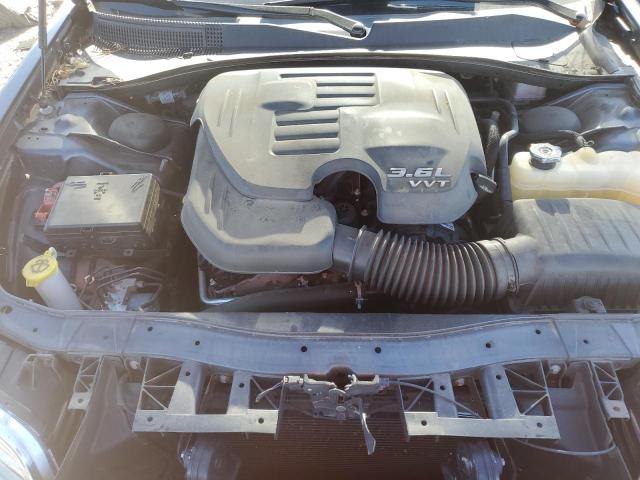Photo 11 from auction – 2018 CHRYSLER 300 LIMITE with VIN 2C3CCAKG8JH304585