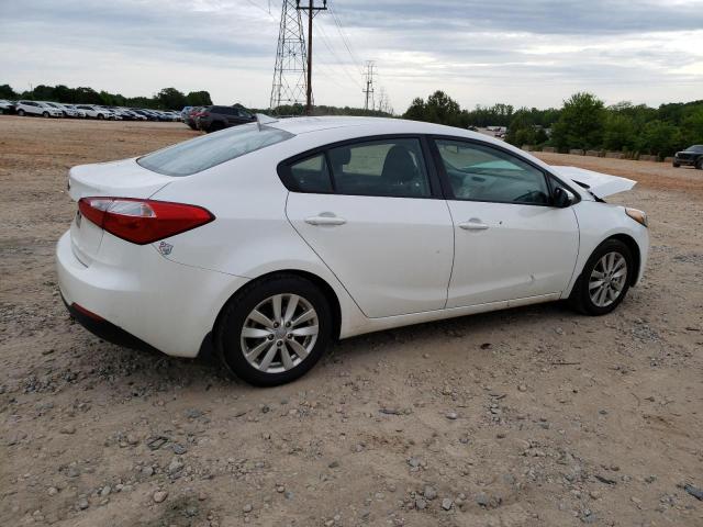 Photo 3 from auction – 2016 KIA FORTE LX with VIN KNAFX4A65G5527316