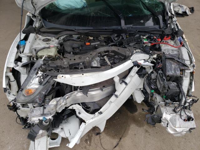 Photo 11 from auction – 2017 HONDA CIVIC LX with VIN 2HGFC2F54HH565103