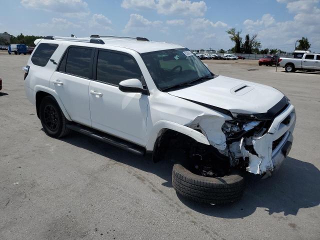 Photo 4 from auction – 2017 TOYOTA 4RUNNER SR with VIN JTEBU5JRXH5465760