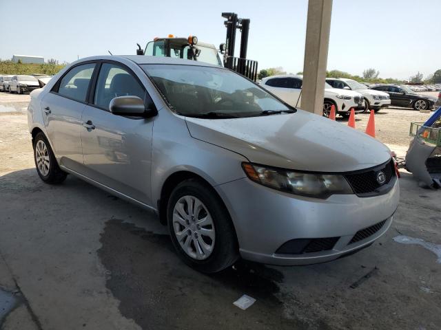 Photo 4 from auction – 2010 KIA FORTE LX with VIN KNAFT4A22A5260362