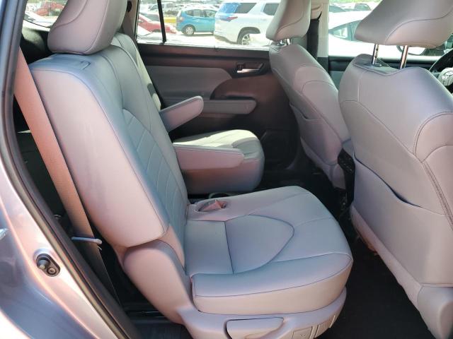 Photo 11 from auction – 2020 TOYOTA HIGHLANDER with VIN 5TDGZRAH0LS024748