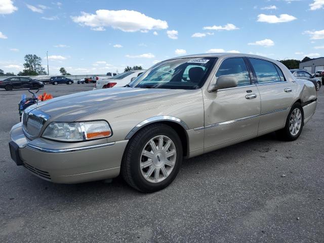 Photo 1 from auction – 2011 LINCOLN TOWN CAR S with VIN 2LNBL8CV6BX750198
