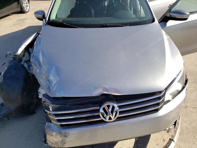 Photo 11 from auction – 2014 VOLKSWAGEN PASSAT S with VIN 1VWAT7A37EC076461
