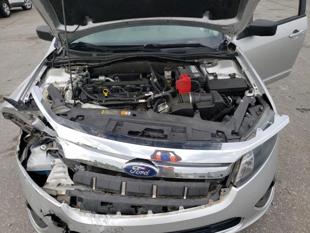 Photo 11 from auction – 2012 FORD FUSION S with VIN 3FAHP0GA8CR141504