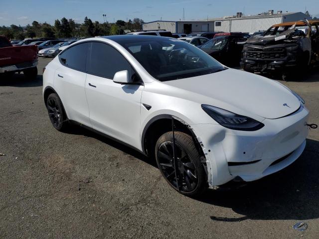 Фото 4 с аукциона – 2021 TESLA MODEL Y с VIN 5YJYGDEE3MF217494