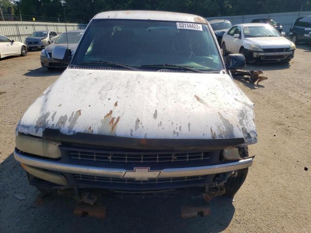 Photo 5 from auction – 2002 CHEVROLET SILVERADO with VIN 2GCEC19T421418942