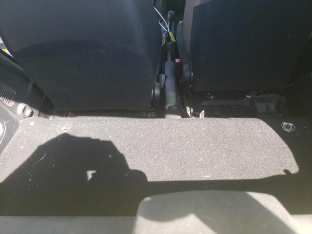Photo 10 from auction – 2010 SMART FORTWO with VIN WMEEJ3BA4AK363841