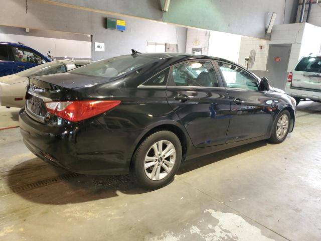 Photo 3 from auction – 2011 HYUNDAI SONATA GLS with VIN 5NPEB4AC7BH229880