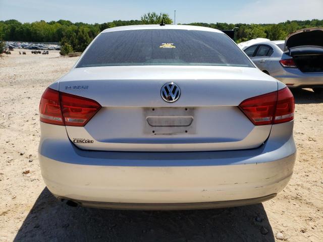 Photo 6 from auction – 2013 VOLKSWAGEN PASSAT S with VIN 1VWAP7A3XDC013003