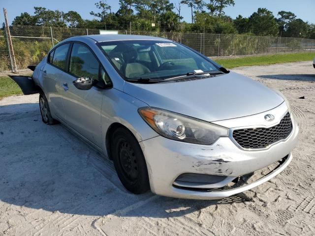 Photo 4 from auction – 2015 KIA FORTE LX with VIN KNAFX4A67F5285630