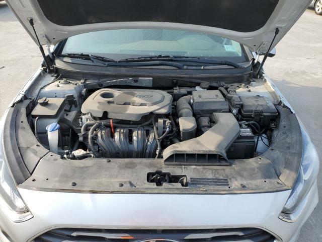 Photo 11 from auction – 2018 HYUNDAI SONATA SE with VIN 5NPE24AF6JH678976