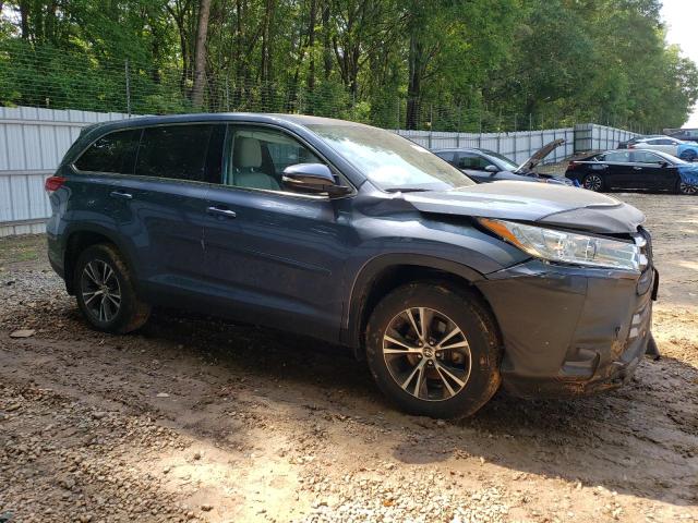 Photo 4 from auction – 2019 TOYOTA HIGHLANDER with VIN 5TDBZRFH5KS747318