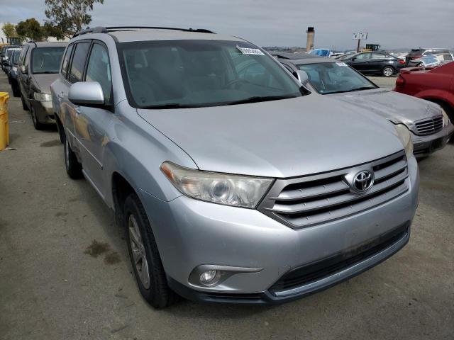 Photo 4 from auction – 2013 TOYOTA HIGHLANDER with VIN 5TDZK3EH2DS125831
