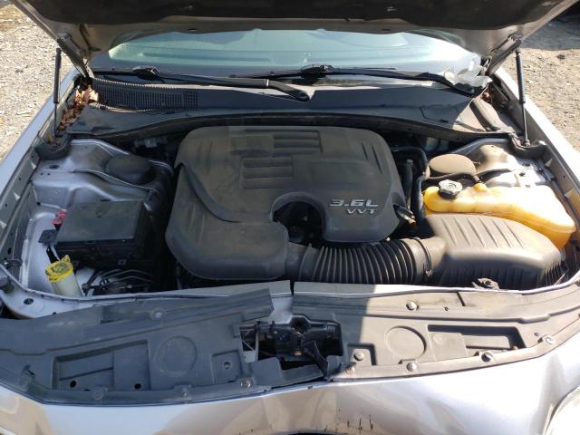 Photo 11 from auction – 2016 CHRYSLER 300C with VIN 2C3CCAEG1GH190384