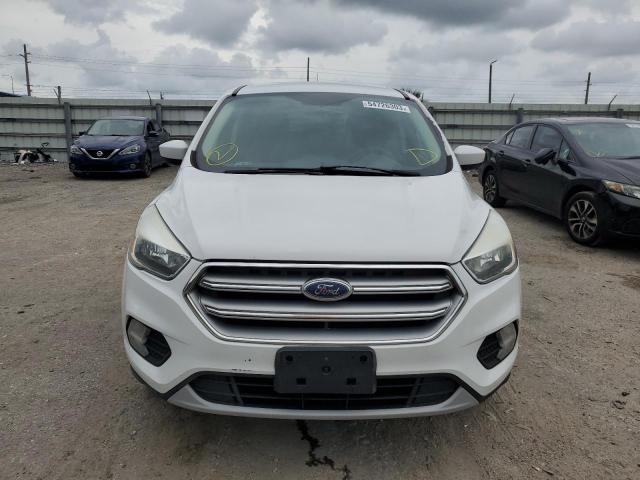 Photo 5 from auction – 2017 FORD ESCAPE SE with VIN 1FMCU9GD6HUC54262