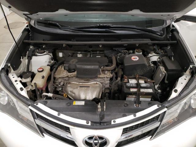 Photo 11 from auction – 2014 TOYOTA RAV4 XLE with VIN JTMRFREV4ED072303