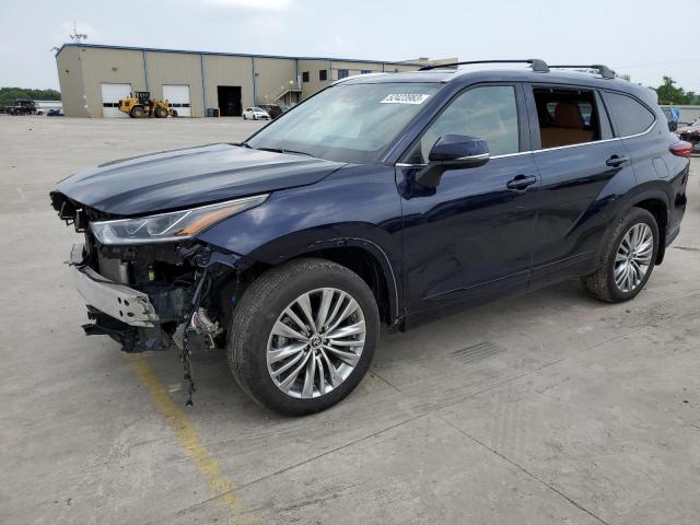 TOYOTA HIGHLANDER 2022 with VIN 5TDFZRBH5NS206202 - Photo from auction
