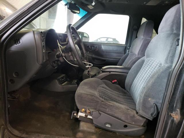 Photo 7 from auction – 1999 CHEVROLET BLAZER with VIN 1GNCT18W2XK199724