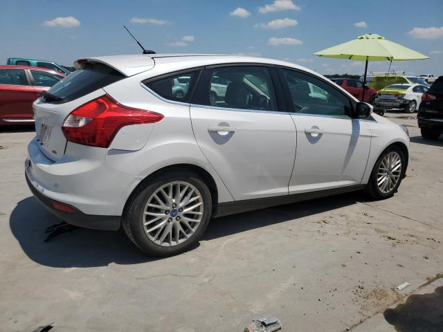 Photo 3 from auction – 2012 FORD FOCUS SEL with VIN 1FAHP3M20CL215253