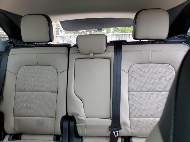Photo 10 from auction – 2020 FORD ESCAPE with VIN 1FMCU9J96LUB25807