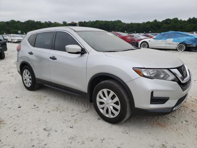 Photo 4 from auction – 2018 NISSAN ROGUE S with VIN 5N1AT2MT5JC762568