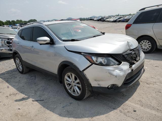 Photo 4 from auction – 2018 NISSAN ROGUE with VIN JN1BJ1CR4JW205652