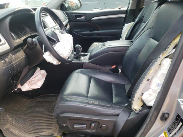 Foto 7 de la subasta – 2017 TOYOTA HIGHLANDER con VIN 5TDJZRFH2HS518468