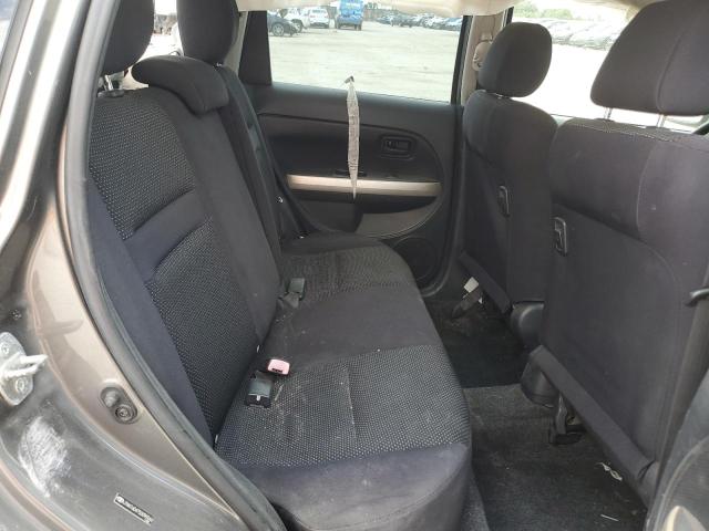Photo 10 from auction – 2005 TOYOTA SCION XA with VIN JTKKT604750099244