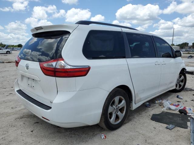 Photo 3 from auction – 2018 TOYOTA SIENNA LE with VIN 5TDKZ3DC0JS909262