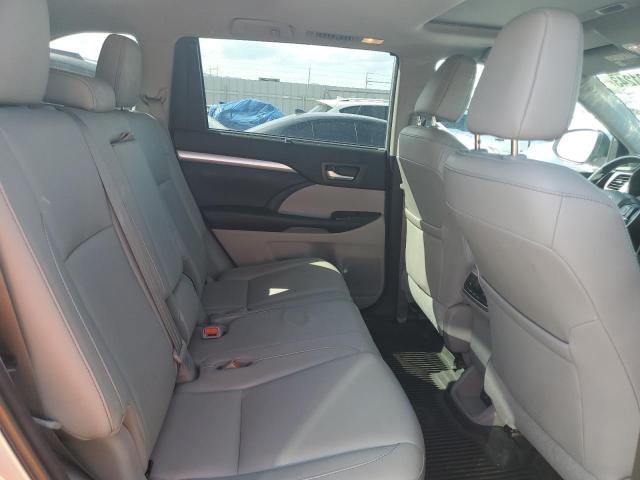 صورة رقم 11 من المزاد - 2018 TOYOTA HIGHLANDER مع VIN 5TDJZRFH0JS808844