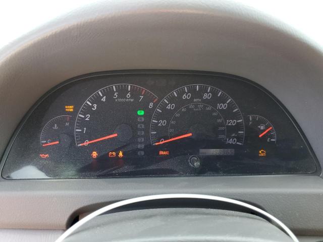 Photo 8 from auction – 2005 TOYOTA CAMRY LE with VIN 4T1BF32K25U600294