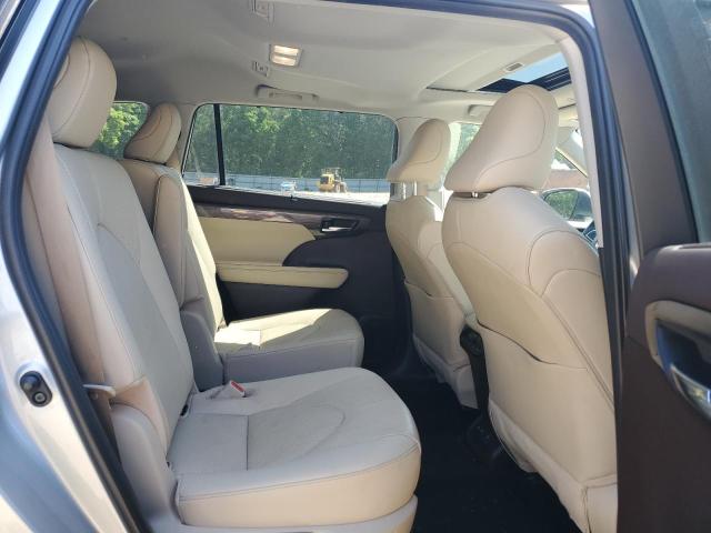 Photo 11 from auction – 2020 TOYOTA HIGHLANDER with VIN 5TDYZRAH5LS014981
