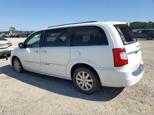 Photo 2 from auction – 2016 CHRYSLER TOWN & COU with VIN 2C4RC1BG2GR222618
