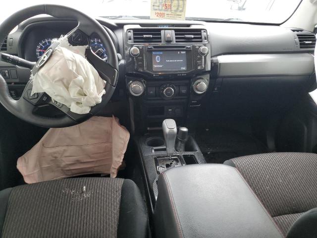 Photo 8 from auction – 2019 TOYOTA 4RUNNER SR with VIN JTEBU5JR2K5622155