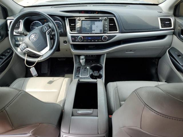 Photo 8 from auction – 2017 TOYOTA HIGHLANDER with VIN 5TDJZRFH9HS459239
