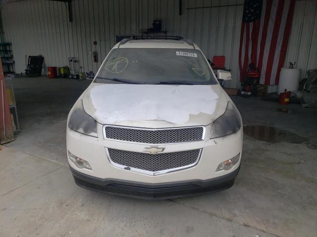 Photo 5 from auction – 2011 CHEVROLET TRAVERSE L with VIN 1GNKRLED9BJ304069