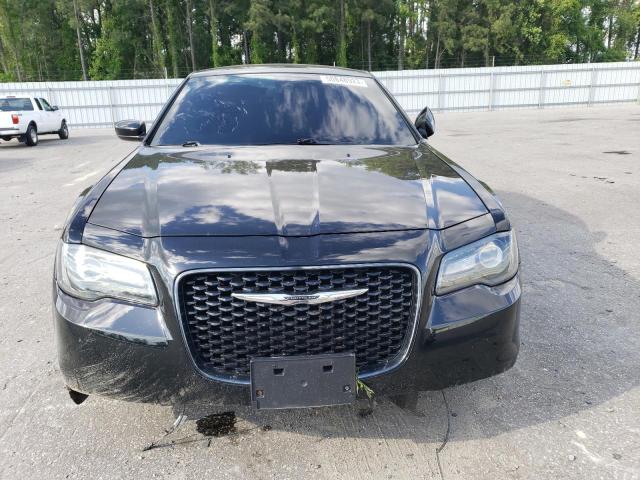 Photo 5 from auction – 2019 CHRYSLER 300 S with VIN 2C3CCAGG3KH560482