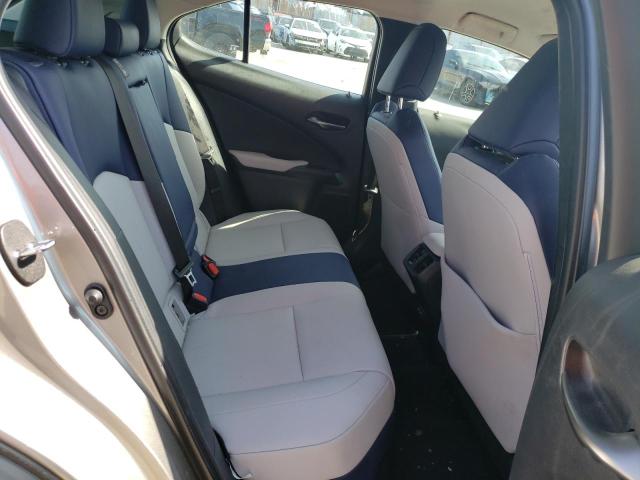 Photo 10 from auction – 2021 LEXUS UX 200 with VIN JTHX3JBH3M2032299
