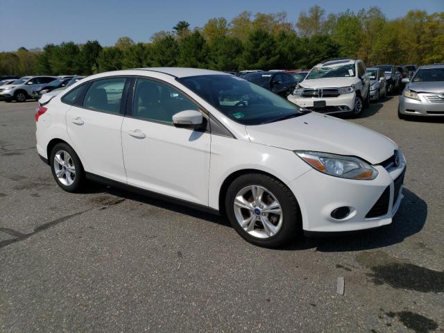 Photo 4 from auction – 2014 FORD FOCUS SE with VIN 1FADP3F29EL334417