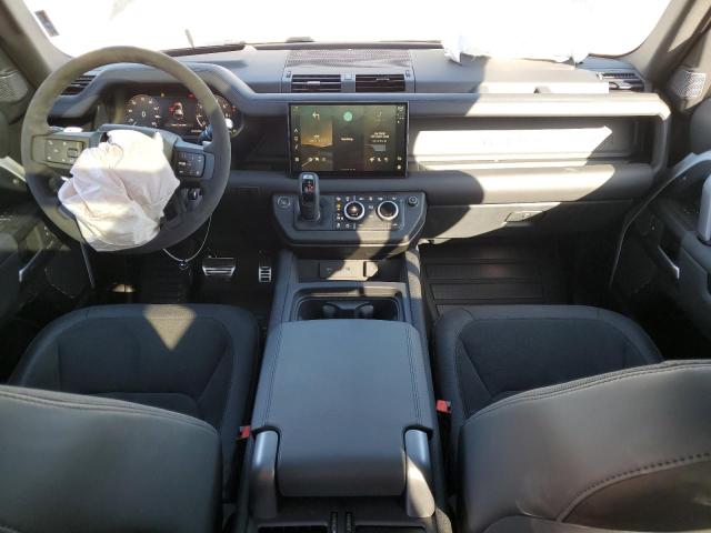 Photo 8 from auction – 2023 LAND ROVER DEFENDER 1 with VIN SALEWEEEXP2172646