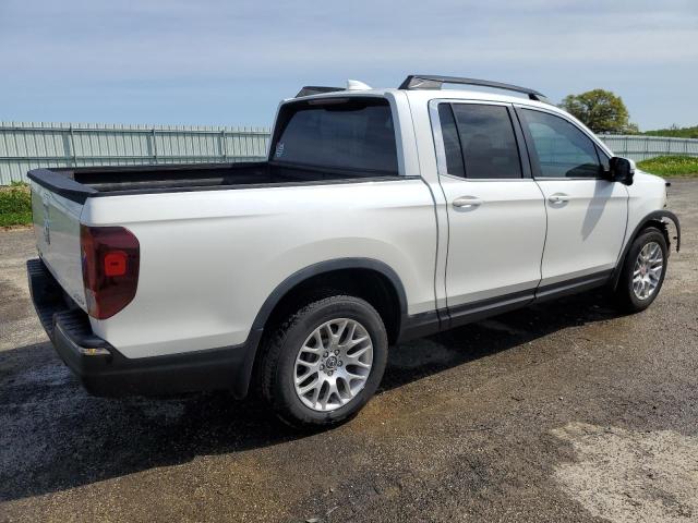 Photo 3 from auction – 2017 HONDA RIDGELINE with VIN 5FPYK3F60HB013295